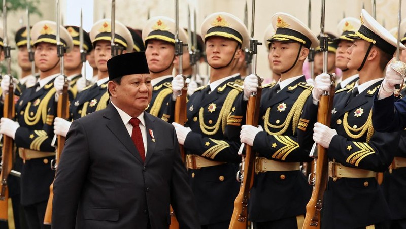 Presiden RI Prabowo Subianto bertemu Presiden China Xi Jinping di Beijing. (REUTERS/Florence Lo/Pool)