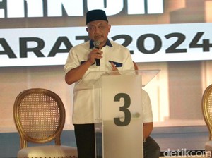Momen Ronal Colek Syaikhu yang Salah Beri Pertanyaan
