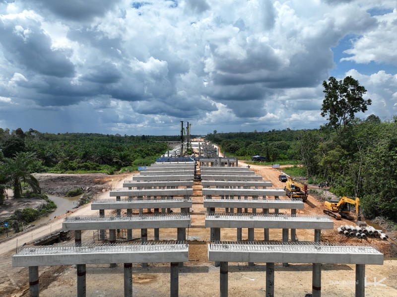 Jalan Tol Betung – Jambi seksi IV (Interchange Tempino – Interchange Ness) sepanjang 18,49 Km. (Dok: HK) Jalan Tol Betung – Jambi seksi IV (Interchange Tempino – Interchange Ness) sepanjang 18,49 Km. (Dok: HK)