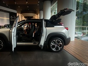 Harga Mazda MX-30 Rp 860 Juta, Jarak Tempuh Kok Cuma 200 Km?