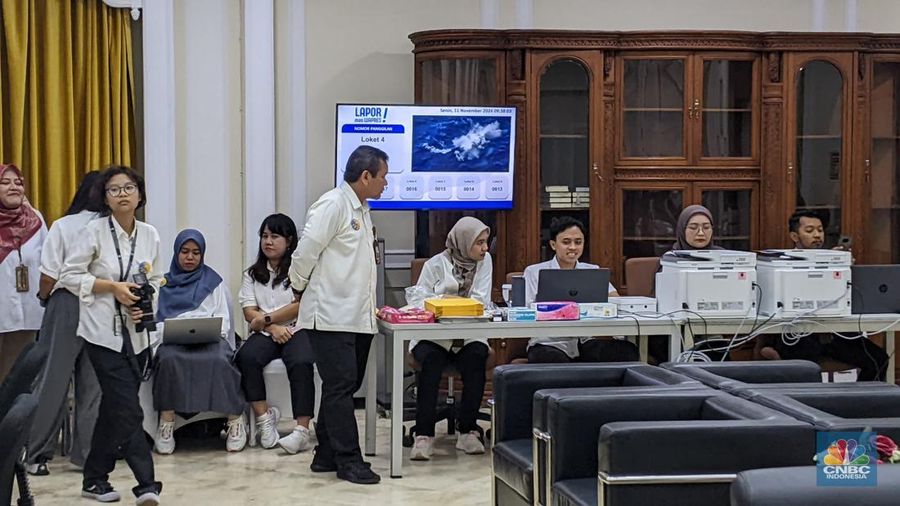 Wakil Presiden Gibran Rakabuming membuka layanan pengaduan masyarakat 