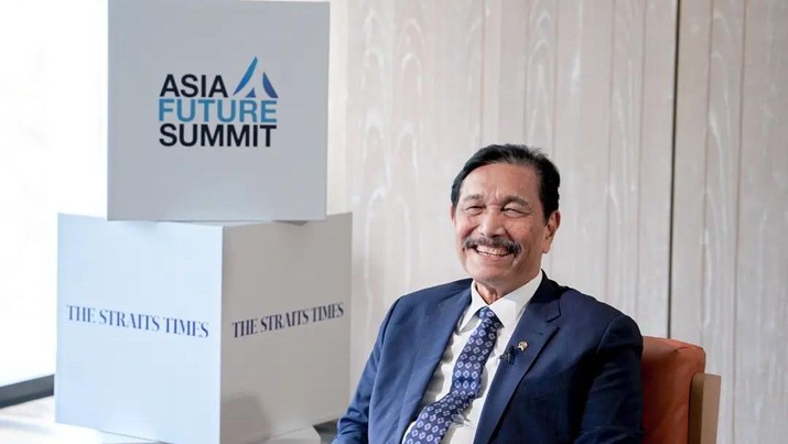 Ketua Dewan Ekonomi Nasional Luhut Binsar Pandjaitan dalam acara Asia Future Summit di Singapura, Selas (12/11/2024). (Tangkapan layar Instagram @luhut.pandjaitan)