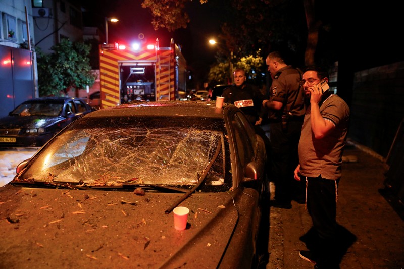 Sistem antirudal Iron Dome Israel beroperasi untuk intersepsi, di tengah permusuhan antara Hizbullah dan pasukan Israel, di kota utara Nahariya, Israel, 11 November 2024. (REUTERS/Thomas Peter)