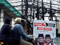 Penampakan Kabel Semrawut di Jakarta, 2025 Bakal Ditanam ke Perut Bumi