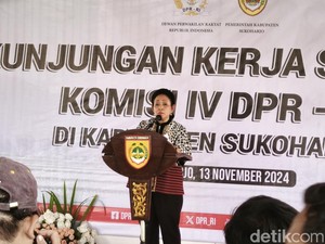 Titiek Soeharto Temukan Beras Impor Berkutu di Gudang Bulog, Mentan Minta Maaf