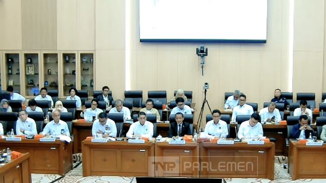 Komisi XII DPR dan Bahlil Sepakati Pembaruan Kebijakan Energi Nasional