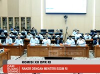 Demi Kerek Lifting, Bahlil Bakal Paksa Kontraktor Migas Lakukan Ini