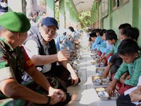 Menkop Budi Arie Cek Program Makan Bergizi Gratis di Sukabumi