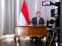 Dari AS, Prabowo Pimpin Rapat Bahas Penanganan Erupsi Gunung Lewotobi