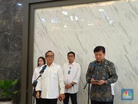 Mendadak Wamenaker Panggil Bos Sritex Rabu Pagi, Ada Apa?