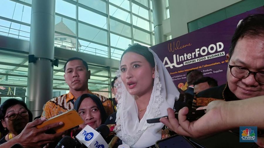 Wakil Menteri Perdagangan Dyah Roro Esti kepada CNBC Indonesia pada Pameran Sial Interfood 2024 di JI-Expo Kemayoran, Rabu (13/11/2024). (CNBC Indonesia/Ferry Sandi)
