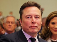 Elon Musk Makin Terpuruk, Dihantam dari Berbagai Penjuru