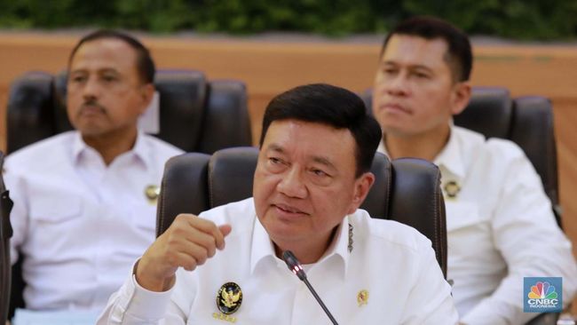 Menko BG Beraksi! Buru Ormas Pemalak Pengusaha, Bentuk Satgas Operasi