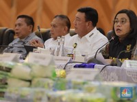 Budi Gunawan-Sri Mulyani 'Sikat' Barang Ilegal Rp49 M Dalam Seminggu