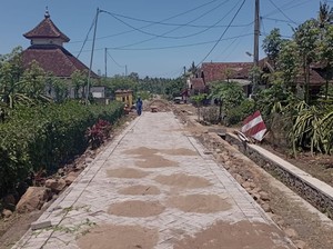 Program Pavingisasi di Pesanggaran Banyuwangi Terus Digalakkan