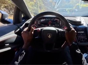 MKBHD Dirujak Netizen Karena Ngebut di Jalan Raya