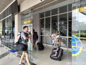 Menpar Pastikan Ribuan Turis Tertahan di Labuan Bajo Sudah Dievakuasi