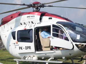 Presiden Prabowo Fasilitasi De Gadjah Helikopter untuk Kampanye di Bali