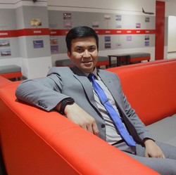 Resmi Jadi Dirut Garuda Indonesia (GIAA), Ini Profil Wamildan Tsani