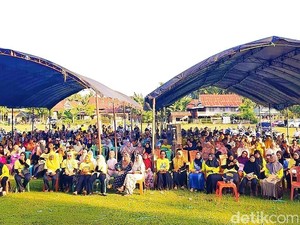 Tekad Warga Desa Barang Menangkan Suwardi-Selle di Pilkada Soppeng