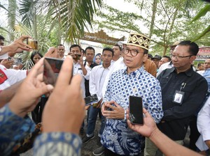 Kunker ke Pringsewu, Mendes Yandri Komitmen Percepatan Pembangunan Desa-desa