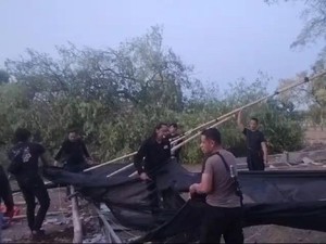 Polres Sampang Obrak abrik 2 Arena Judi Sabung Ayam