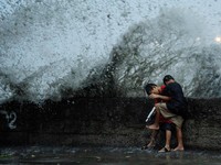 Ngeri! 6 Topan Hantam Tetangga RI dalam Sebulan, 1 Juta Warga Evakuasi