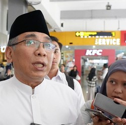MWA UI Tegaskan Gelar Doktor Menteri Bahlil Tetap Berlaku