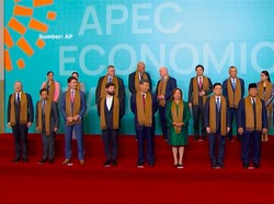 Video: Momen Prabowo Foto Bersama Pemimpin Dunia di Forum APEC 2024