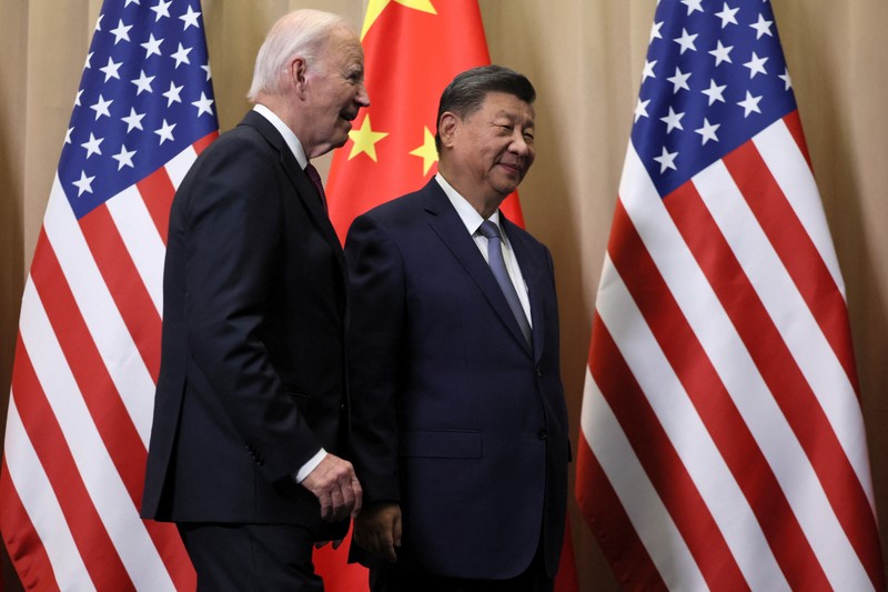 Presiden AS Joe Biden bertemu Presiden China Xi Jinping di sela-sela KTT Kerja Sama Ekonomi Asia-Pasifik (APEC) di Lima, Peru, Sabtu (16/11/2024). (REUTERS/Leah Millis) Presiden AS Joe Biden bertemu Presiden China Xi Jinping di sela-sela KTT Kerja Sama Ekonomi Asia-Pasifik (APEC) di Lima, Peru, Sabtu (16/11/2024). (REUTERS/Leah Millis)