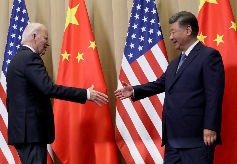 Presiden AS Joe Biden bertemu Presiden China Xi Jinping di sela-sela KTT Kerja Sama Ekonomi Asia-Pasifik (APEC) di Lima, Peru, Sabtu (16/11/2024). (REUTERS/Leah Millis) Presiden AS Joe Biden bertemu Presiden China Xi Jinping di sela-sela KTT Kerja Sama Ekonomi Asia-Pasifik (APEC) di Lima, Peru, Sabtu (16/11/2024). (REUTERS/Leah Millis)