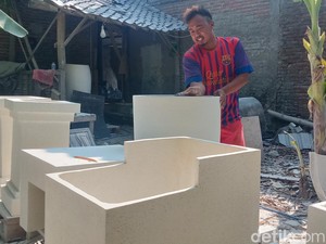 Pandemi COVID Jadi Titik Balik, Warga Klaten Cuan Lewat Kerajinan Teraso