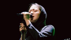 Video Respons Bernadya soal Tuduhan Terjemahkan Lagu Taylor Swift