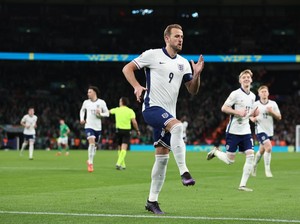 Inggris Vs Irlandia: Tiga Singa Pesta Gol 5-0