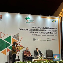 Ekonom Ini Ingatkan Ada Ancaman Perang Komoditas di Depan Mata