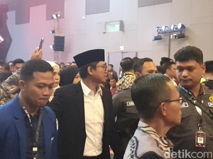 Debat Pilkada OKU Nyaris Ricuh, Paslon 01 Walk Out