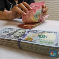 Jelang Tutup Tahun Rupiah Menguat, Dolar Turun ke Rp16.130