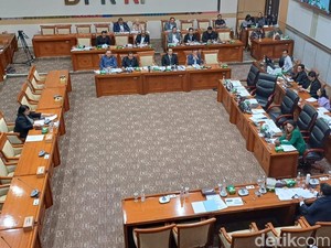 Capim Poengky soal KPK Kalah di Praperadilan Sahbirin: Sangat Memalukan
