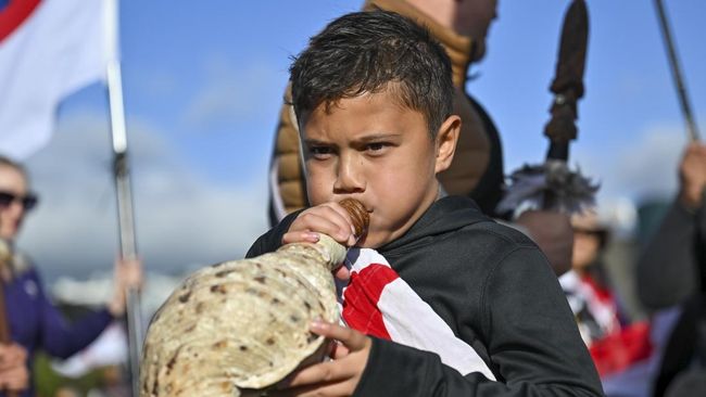 Potret Suku Maori Turun ke Jalan, 'Serbu' Parlemen Selandia Baru