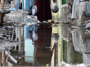 1 RT dan 3 Jalan di Jakut Masih Kena Rob, Banjir Akibat Hujan sudah Surut