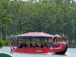 Bungursari Lake Park: Daya Tarik, Jam Buka, dan Harga Tiket Masuk