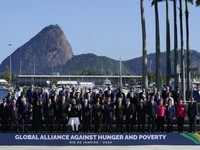 Geger Joe Biden 'Hilang' di Foto Bersama Pemimpin G20, Ada Apa?