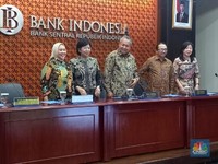 IMF Cut Pertumbuhan Ekonomi RI Cuma Jadi 4,7%, Investor Tunggu BI
