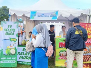 Gaet Puluhan UMKM di Kampanye Akbar, Vivit-Umam Dorong Ekonomi Kerakyatan