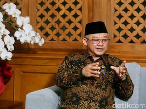 Mendikdasmen soal Gibran Minta PPDB Zonasi Dihapus: Masih Dikaji