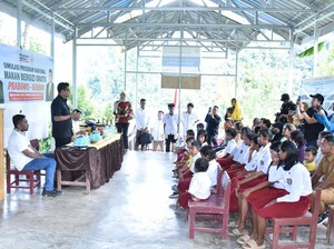 Waka MPR Abcandra Gelar Uji Coba Program Makan Bergizi Gratis di Donggala