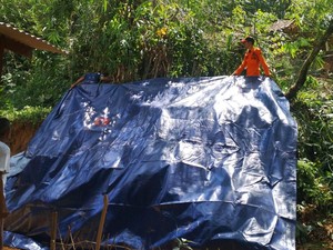 Tanah Longsor di Klapanunggal Bogor, 4 Rumah Warga Terancam