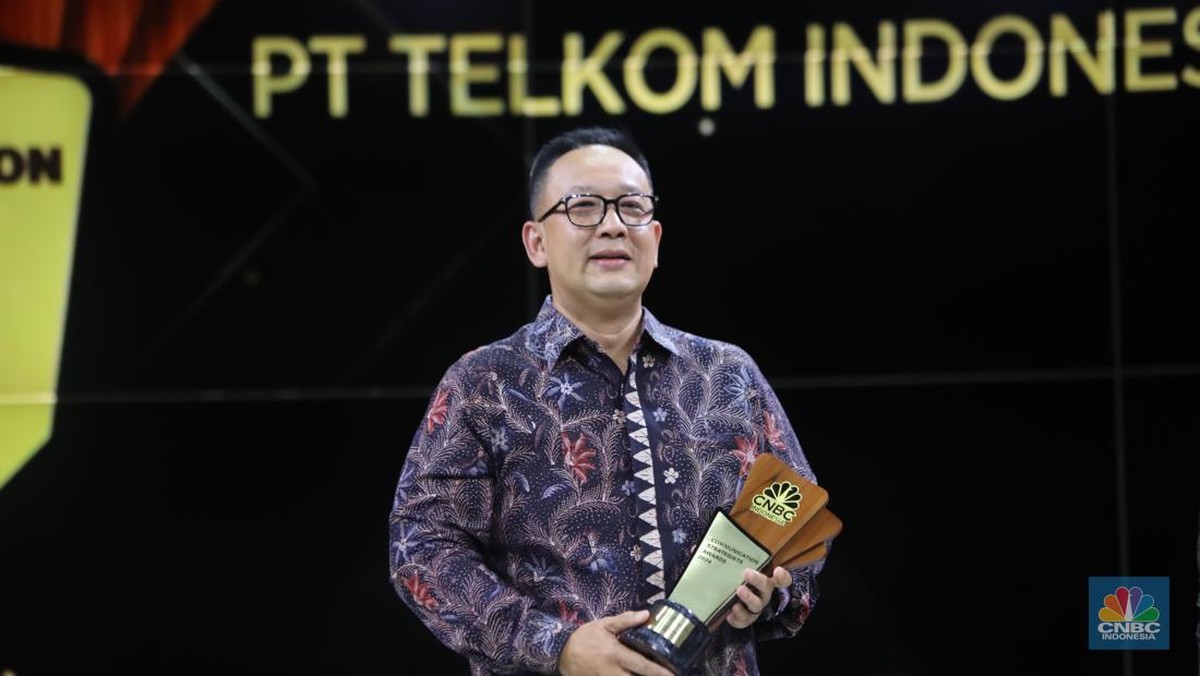 Telkom: Raksasa Komunikasi Indonesia yang Mengukir Penghargaan Gemilang!