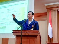 Luhut Lapor Prabowo Efek Kebijakan Trump ke RI, Ini Isi Lengkapnya!