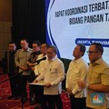 Zulhas Rapat 2 Jam Bareng Mensesneg Hingga Bos Bulog, Ini Hasilnya